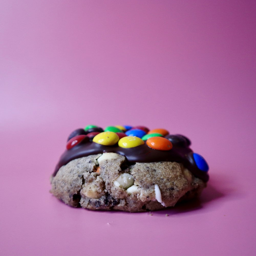 M&M oreo cookie